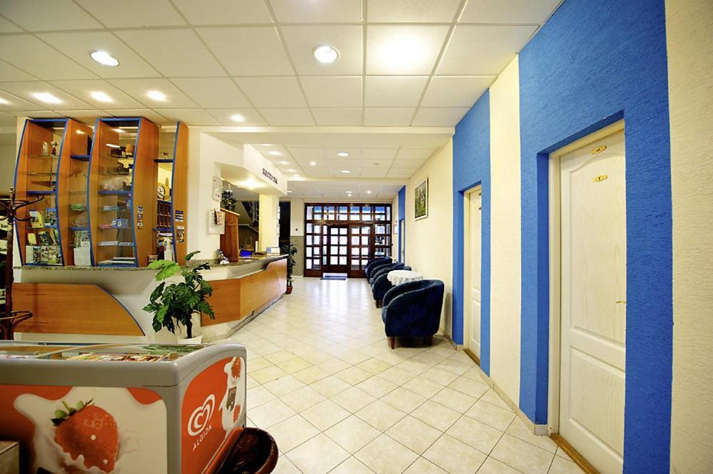 Hotel Slovensky Raj Hrabušice Екстериор снимка